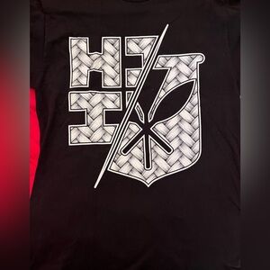 Black Men’s Hawaiis Finest Shirt
Size: Medium